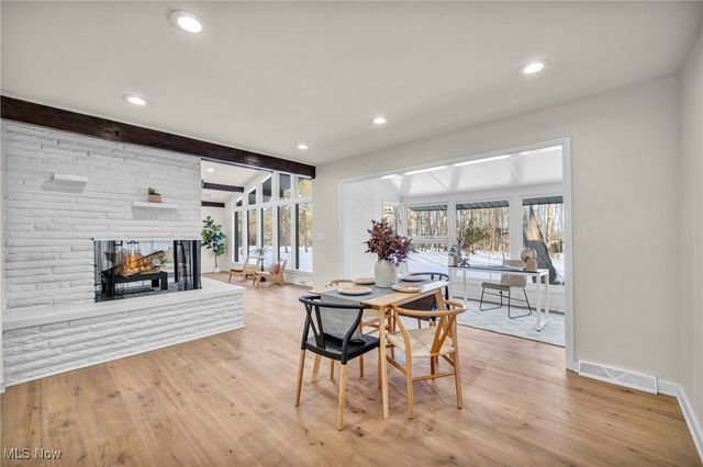 7676 Winding Way, Brecksville, OH 44141