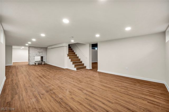 7676 Winding Way, Brecksville, OH 44141