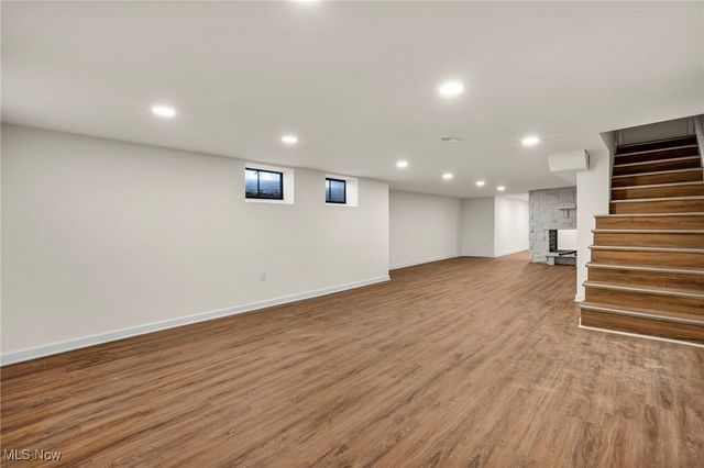 7676 Winding Way, Brecksville, OH 44141