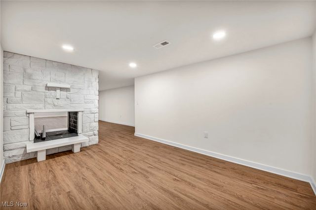 7676 Winding Way, Brecksville, OH 44141