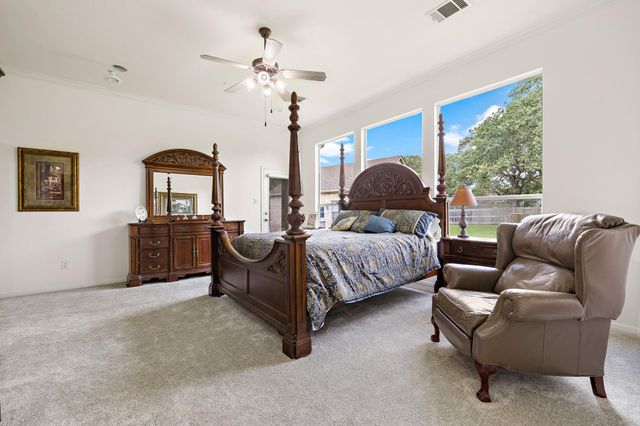 214 Park Place DR, Georgetown, TX 78628