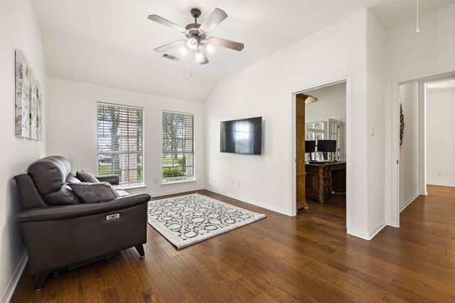 214 Park Place DR, Georgetown, TX 78628