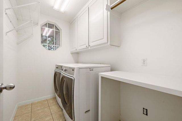 214 Park Place DR, Georgetown, TX 78628