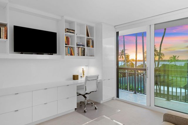 3140 S Ocean Boulevard 307s, Palm Beach, FL 33480