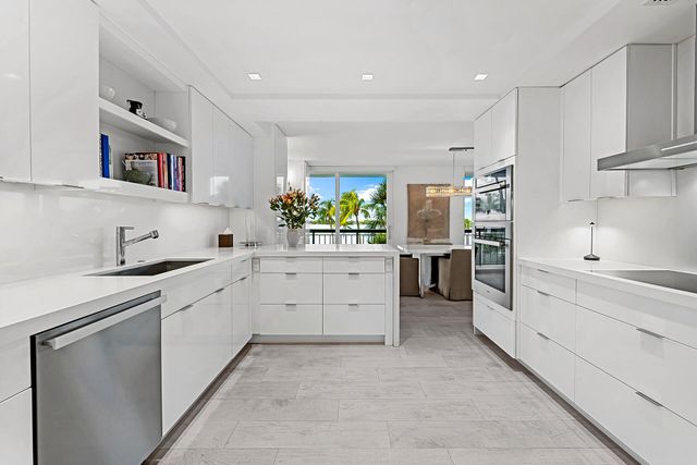 3140 S Ocean Boulevard 307s, Palm Beach, FL 33480