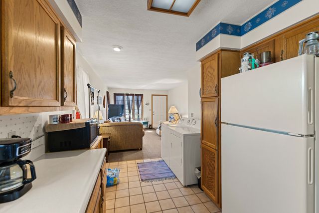 202 E South Street, Prairie City, IA 50228