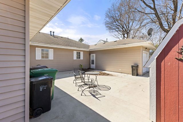 202 E South Street, Prairie City, IA 50228