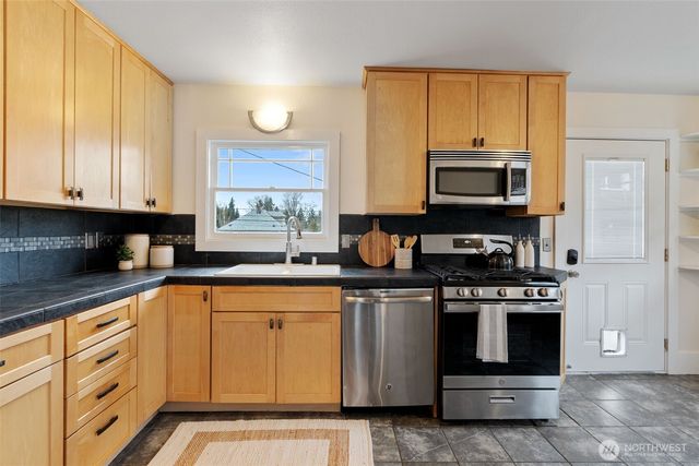 3731 N 29th Street, Tacoma, WA 98407