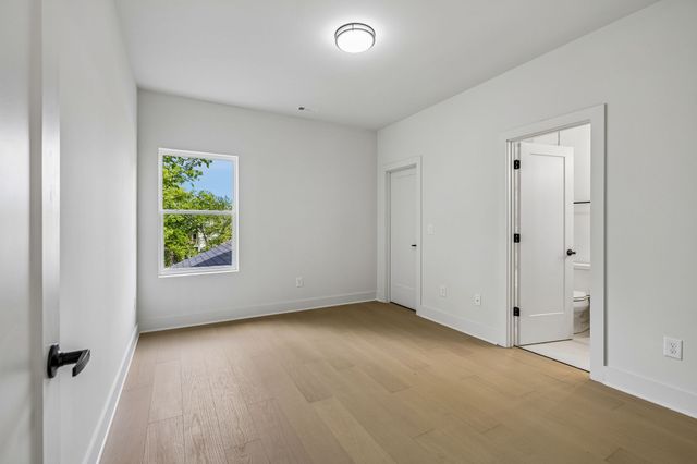 1809B Manchester Ave, Nashville, TN 37218