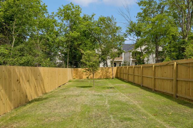 1809B Manchester Ave, Nashville, TN 37218