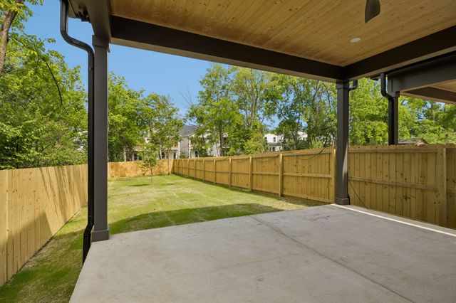 1809B Manchester Ave, Nashville, TN 37218