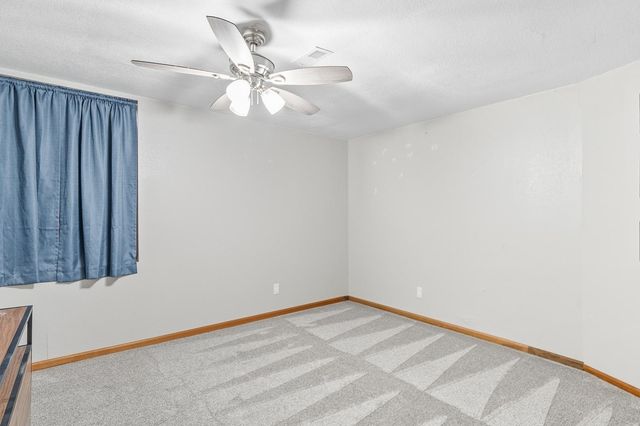 11911 E 117th St N, Valley Center, KS 67147