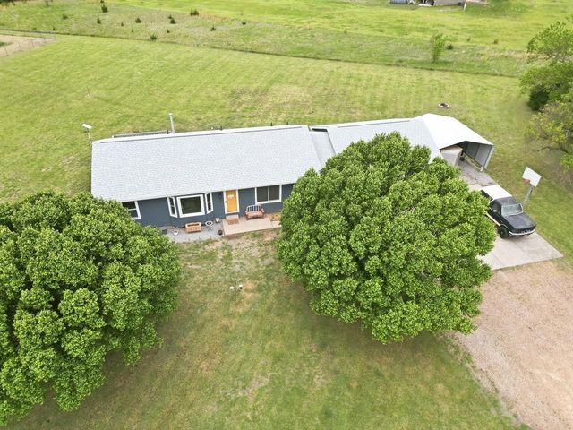 11911 E 117th St N, Valley Center, KS 67147