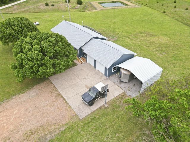 11911 E 117th St N, Valley Center, KS 67147