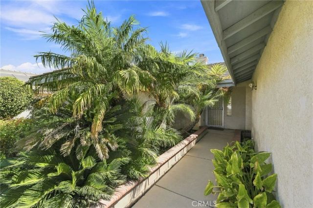 721 N Sandalwood Avenue, Rialto, CA 92376