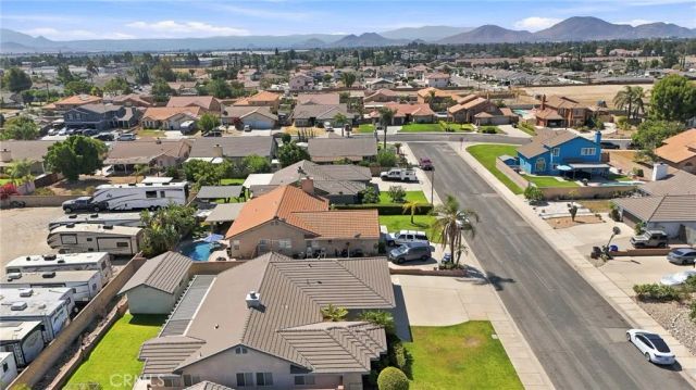 721 N Sandalwood Avenue, Rialto, CA 92376