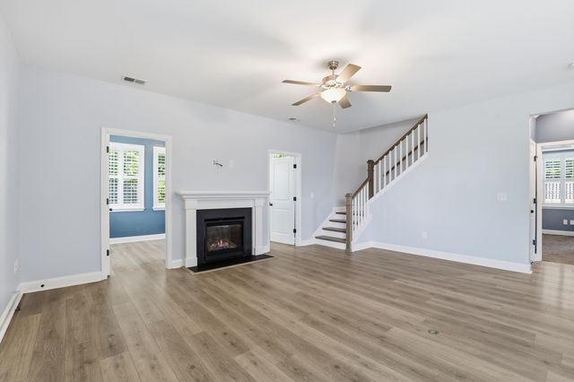 913 Ash Grove Way, Boiling Springs, SC 29316