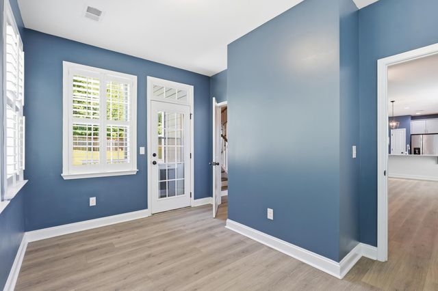 913 Ash Grove Way, Boiling Springs, SC 29316