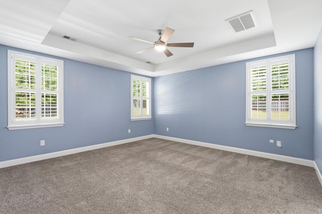 913 Ash Grove Way, Boiling Springs, SC 29316