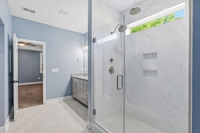 913 Ash Grove Way, Boiling Springs, SC 29316