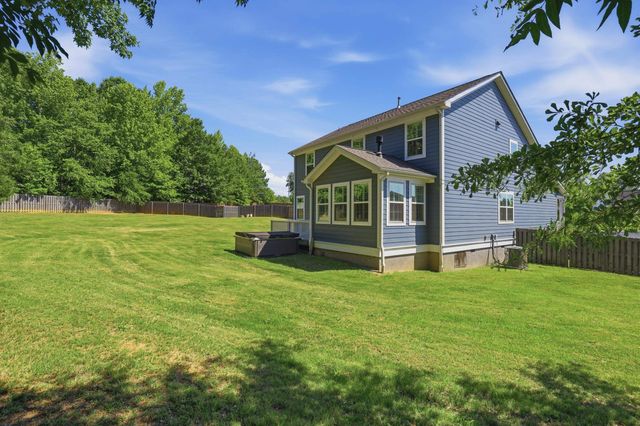 913 Ash Grove Way, Boiling Springs, SC 29316