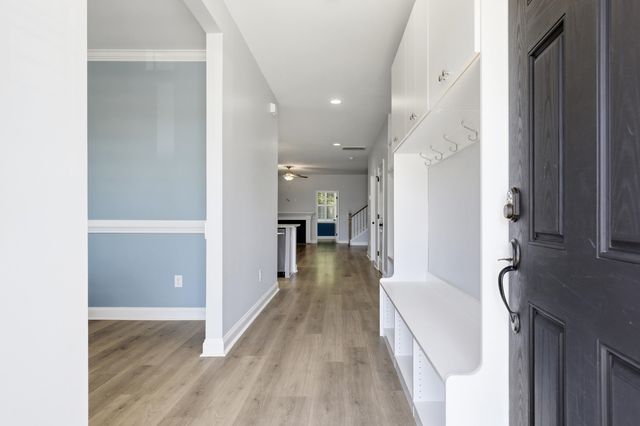 913 Ash Grove Way, Boiling Springs, SC 29316