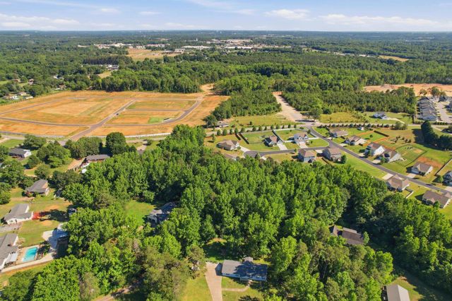 913 Ash Grove Way, Boiling Springs, SC 29316