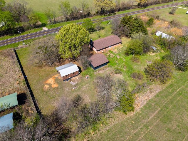 1132 N Fm 17, Alba, TX 75410