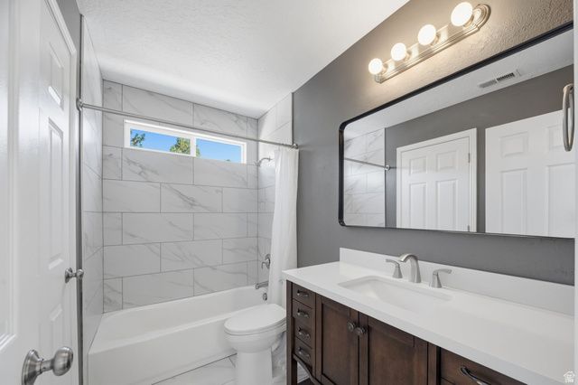 1676 S SPRING CREEK RANCH RD, Lehi, UT 84043