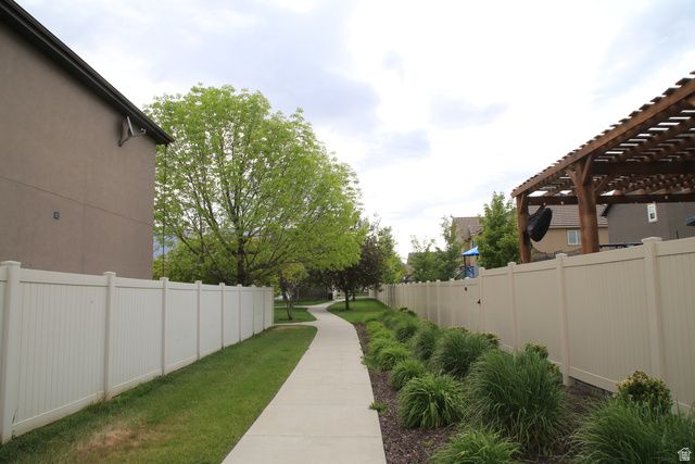 1676 S SPRING CREEK RANCH RD, Lehi, UT 84043