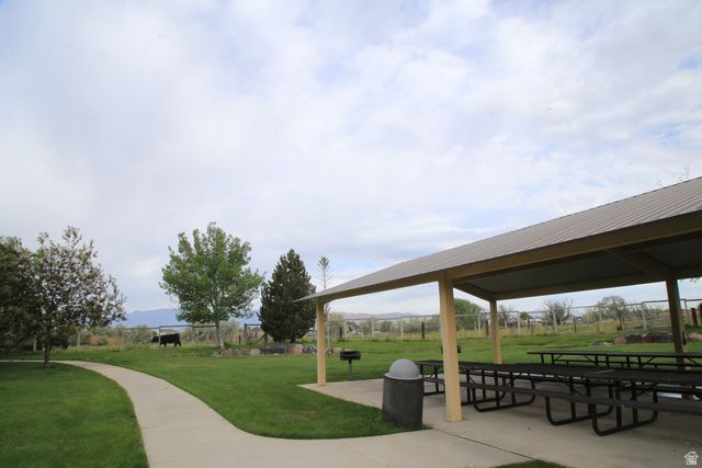 1676 S SPRING CREEK RANCH RD, Lehi, UT 84043
