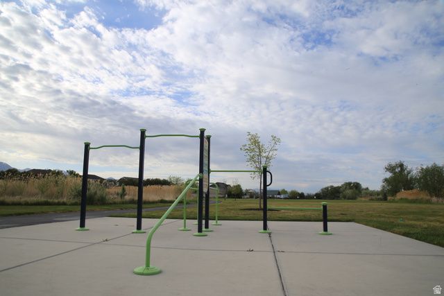 1676 S SPRING CREEK RANCH RD, Lehi, UT 84043