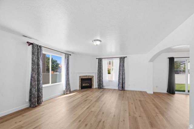 1676 S SPRING CREEK RANCH RD, Lehi, UT 84043