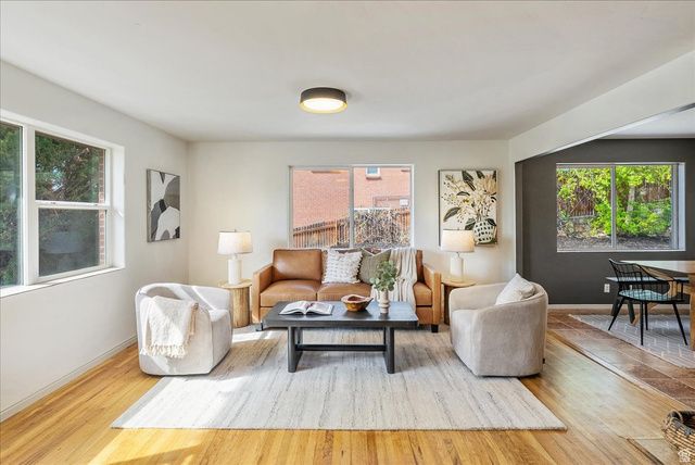 4657 S BROOKWOOD CIR, Millcreek, UT 84117