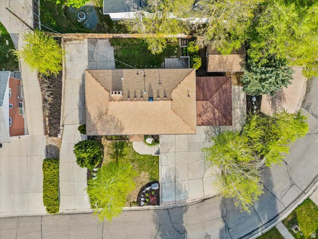 4657 S BROOKWOOD CIR, Millcreek, UT 84117
