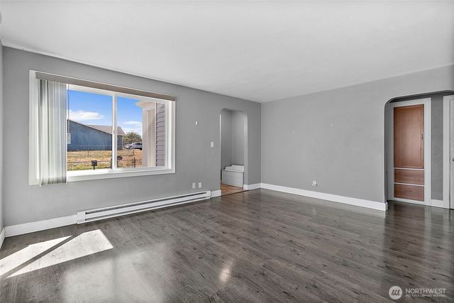 1221 111th Street S, Tacoma, WA 98444
