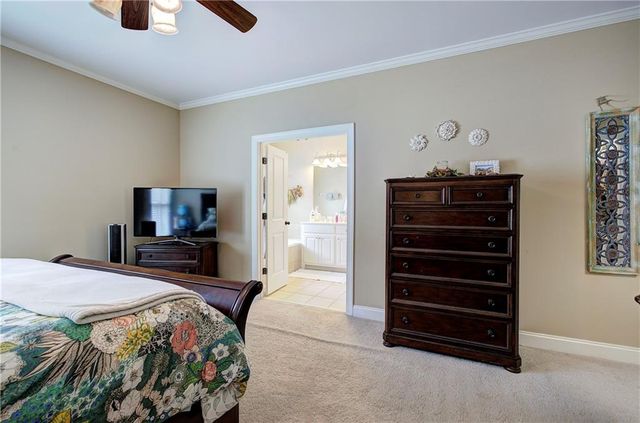 1659 Ridenour Parkway NW, Kennesaw, GA 30152
