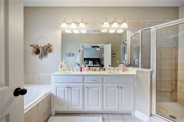 1659 Ridenour Parkway NW, Kennesaw, GA 30152