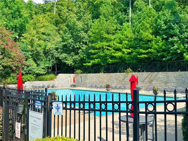 1659 Ridenour Parkway NW, Kennesaw, GA 30152