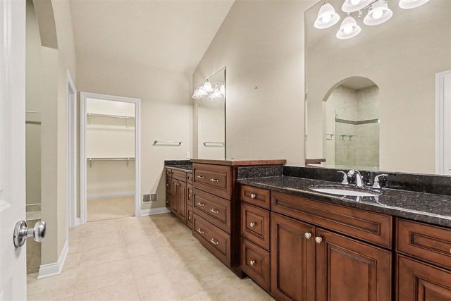 8888 Oakland Hills Circle, Portage, MI 49024