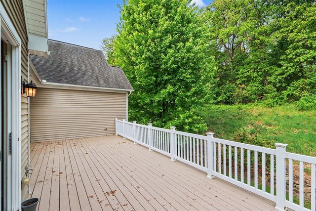 8888 Oakland Hills Circle, Portage, MI 49024