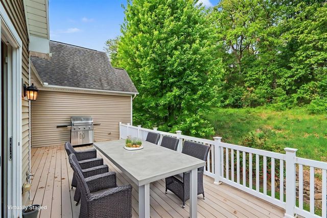 8888 Oakland Hills Circle, Portage, MI 49024