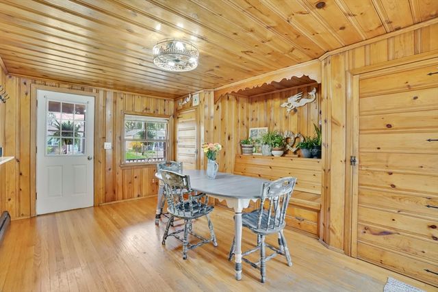 57 Bourbeau St, Chicopee, MA 01020