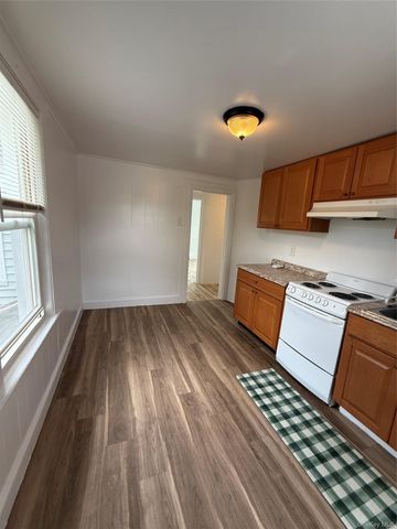 604 1st Avenue, New Hyde Park, NY 11040