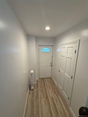 604 1st Avenue, New Hyde Park, NY 11040