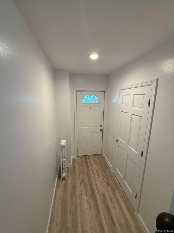 604 1st Avenue, New Hyde Park, NY 11040
