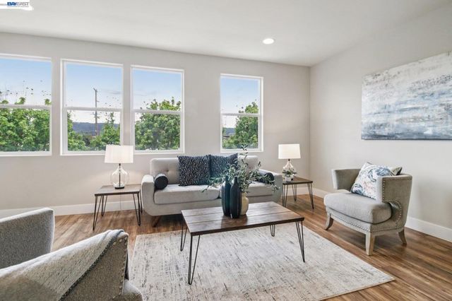 5679 Melodia Cir, Dublin, CA 94568