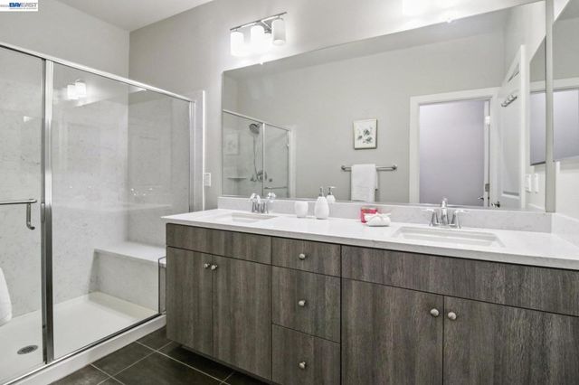 5679 Melodia Cir, Dublin, CA 94568