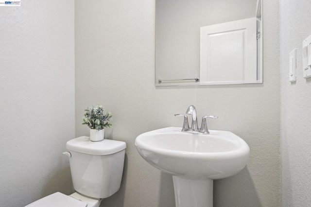 5679 Melodia Cir, Dublin, CA 94568