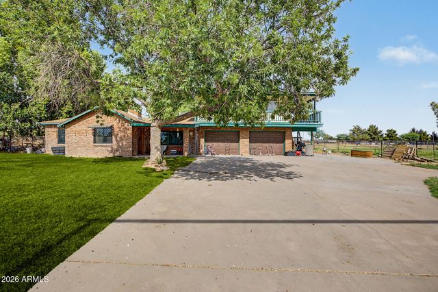 39625 N TAYLOR Street, San Tan Valley, AZ 85140